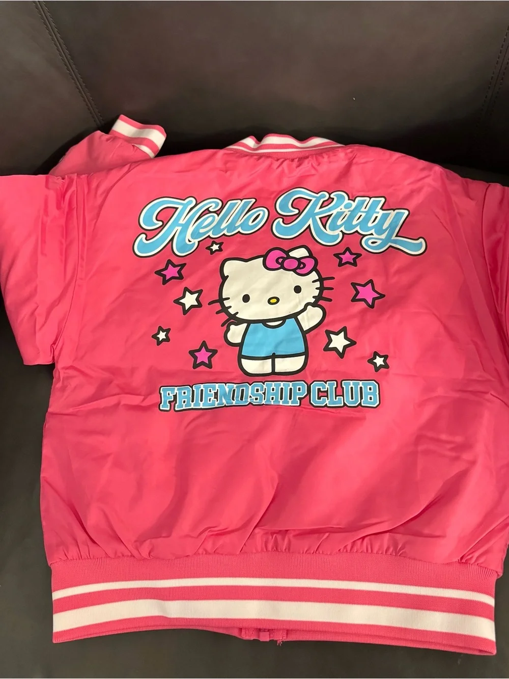 Hello Kitty vibrant hello